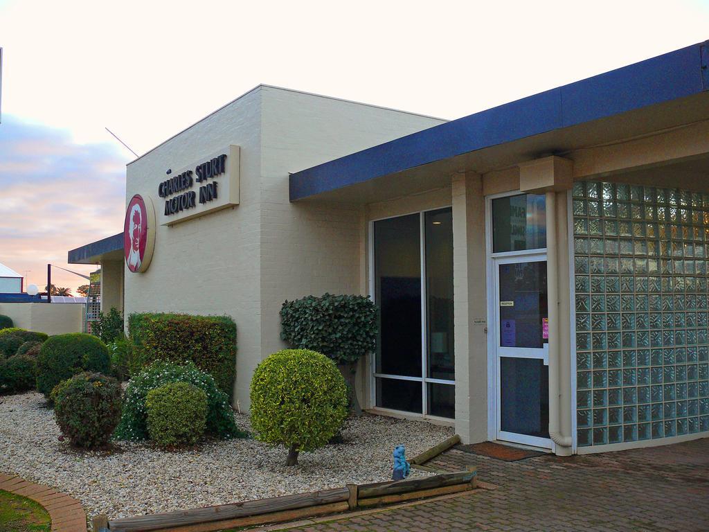Charles Sturt Motor Inn West Wyalong Ngoại thất bức ảnh