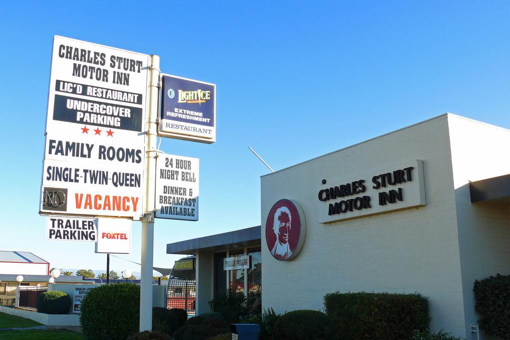 Charles Sturt Motor Inn West Wyalong Ngoại thất bức ảnh